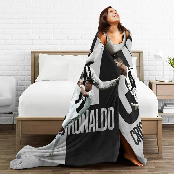 YbIGCR7-Cristiano-Ronaldo-Blanket-Soft-Warm-Flannel-Throw-Blanket-Bedspread-for-Bed-Living-room-Picnic-Travel.jpg