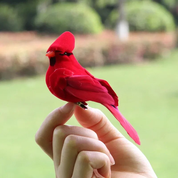 Zhs32pcs-Simulation-Feather-Birds-with-Clips-for-Garden-Lawn-Tree-Decor-Handicraft-Red-Birds-Figurines-Christmas.jpg