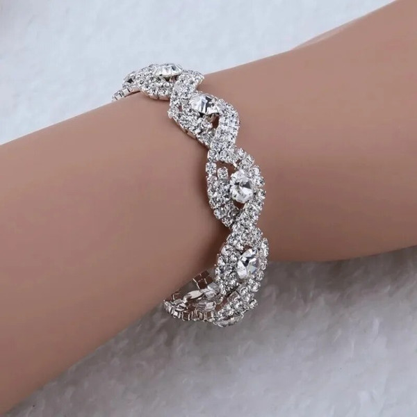 ebO7Delysia-King-Women-Elegant-Luxury-Bracelet-Ladies-Unlimited-Rhinestone-Wrist-Chain-Birthday-Party-Gifts-color-Silver.jpg