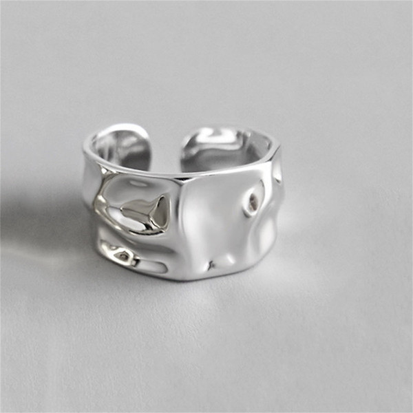 cm07INS-Minimalist-Silver-Color-Irregular-Wrinkled-Surface-Finger-Rings-Creative-Geometric-Punk-Opening-Ring-for-Women.jpg
