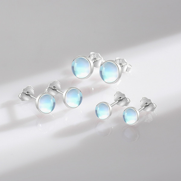 yGZWModian-925-Sterling-Silver-Round-Exquisite-Moonstone-4-5-6-MM-Stud-Earrings-Platinum-Plated-Charm.jpg