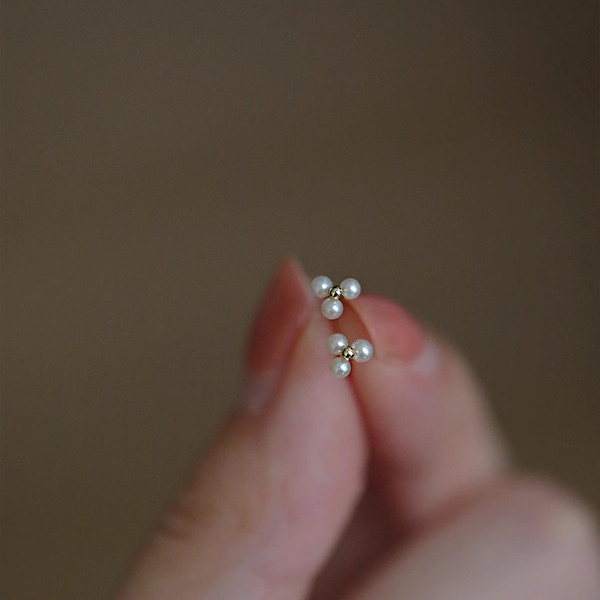ZKndCANNER-Sugarcube-Shaped-Zircon-Stud-Earrings-925-Sterl-Silver-Flower-Shaped-Small-Pearl-Earrings-Gentle-Delicate.jpg