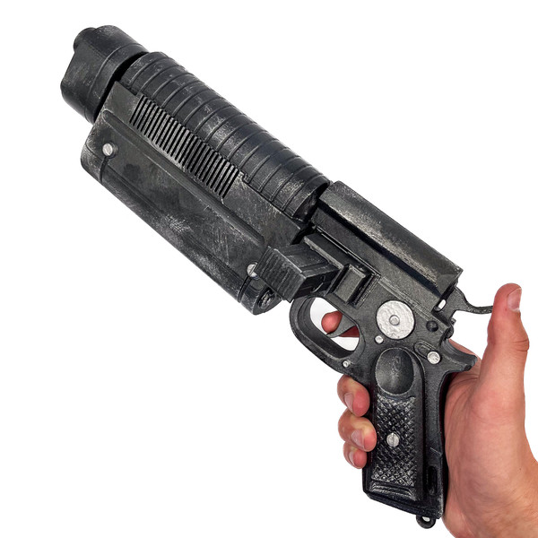 K-16 Bryar Pistol replica prop Star Wars by Blasters4Masters 2.jpg