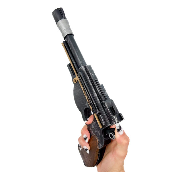The Mandalorian's IB-94 blaster pistol replica prop Star Wars5.jpg