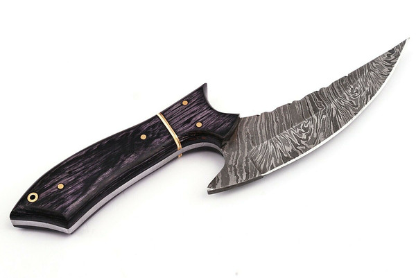 Beautifull Damascus Knife.jpg