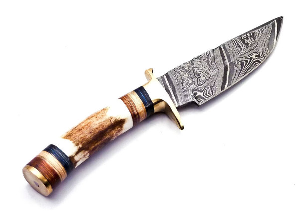 Superb Damascus Knife.jpg