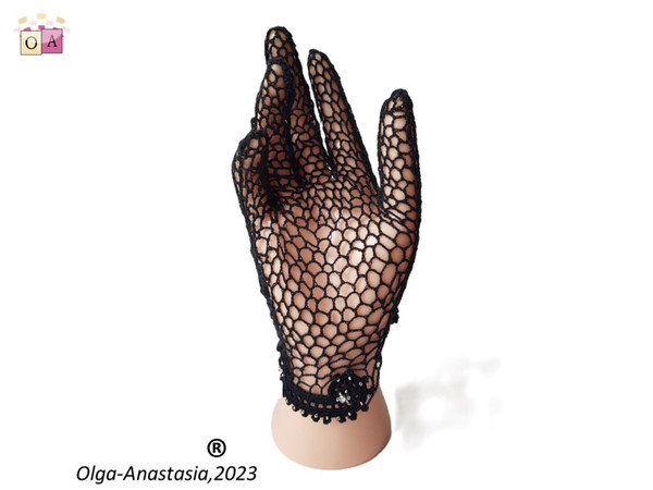 Irish_Crochet_Lace_Gloves (5).jpg