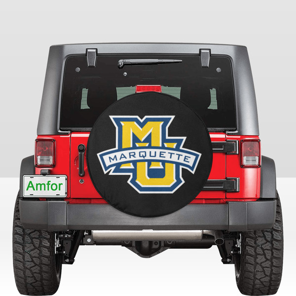 Marquette Golden Eagles Tire Cover.png