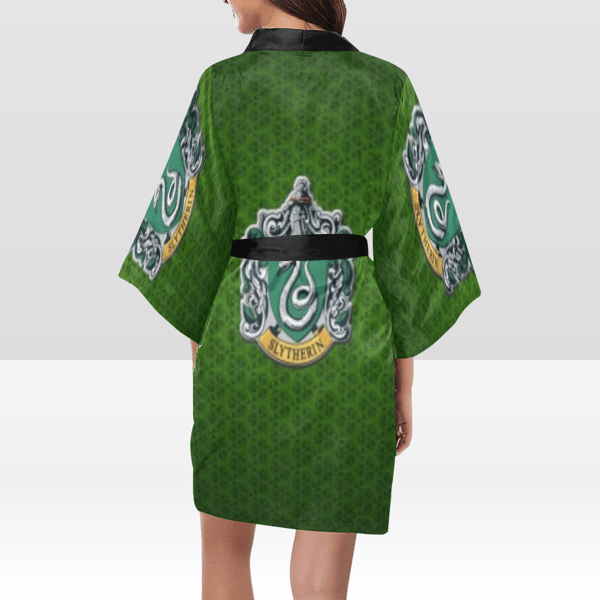 Slytherin Kimono Robe.png
