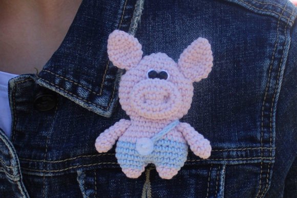 Pig-crochet-pattern-Amigurumi-pattern-Graphics-86552605-580x387.jpg