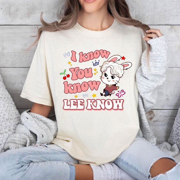 I Know You know Lee Know Shirt, Funny Skzoo Leebit Shirt, Stray Kids Skzoo Shirt, Kpop Stray Kids Shirt, Stay Gifts, Skz Lee Know Tshirt.jpg