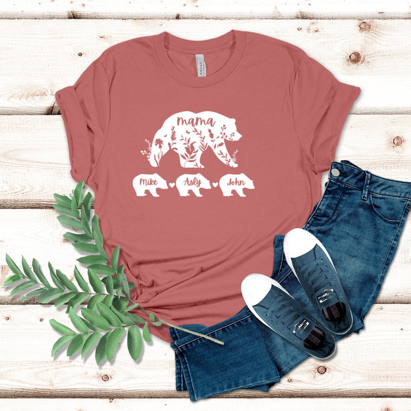 Personalized Mama Bear And Kids Bear Shirt, Mom Shirt With Children Names, Mother's Day Gift, Gift For Mother, Mom Tees, Mother And Children.jpg