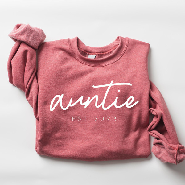 Customized Auntie Est Sweatshirt, Cute Auntie Sweatshirt, Funny Aunt Sweatshirt, Birthday Gift Aunt, Sister Shirt, Mothers Day Sweatshirt.jpg