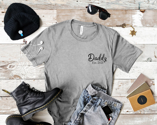 Daddy Est 2024 Shirt, Personalized New Dad Shirt, Fathers Day Gift, Dad Life Graphic Tee, First Time Dad, Dad Gift from Wife, Hospital Shirt.jpg