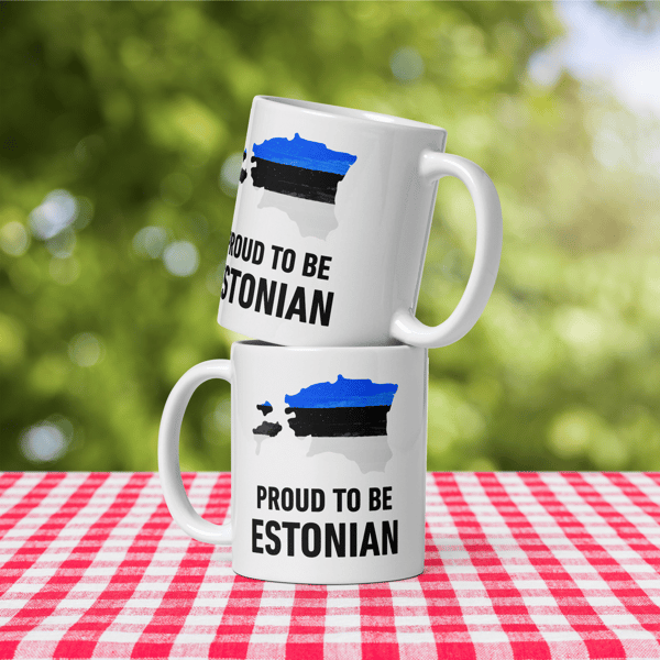 Patriotic-Estonian-Mug-Proud-to-be-Estonian-Gift-Mug-with-Estonian-Flag-Independence-Day-Mug-Travel-Family-Ceramic-Mug-03.png