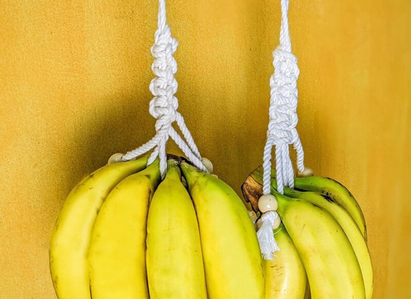 display-your-bananas-in-a-unique-way--macrame-banana-hanger-h11-t8zav.jpg