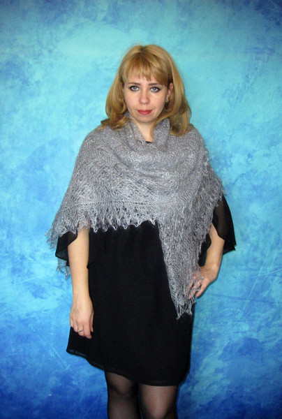 gray russian shawl,wool wrap,goat down shawl,kerchief.jpg