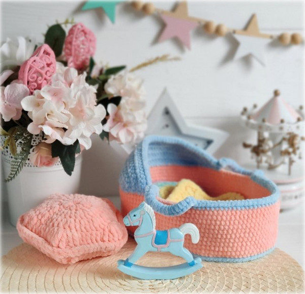 Baby in basket,  Amigurumi PDF Pattern toys patterns.jpg