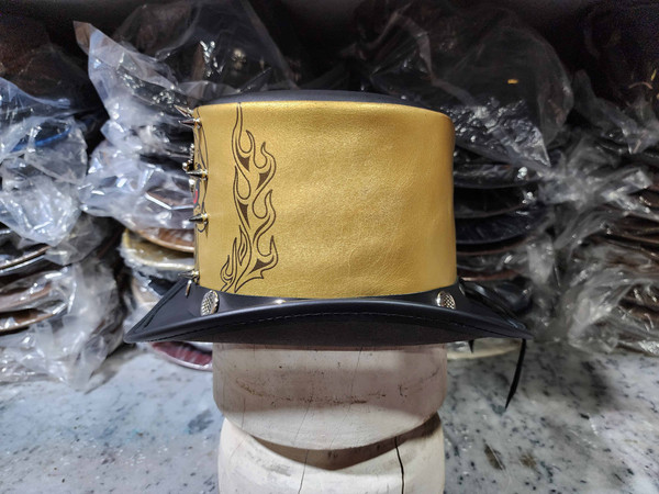 Gothic Red Eye Skull Gold Crown Leather Top Hat (4).jpg