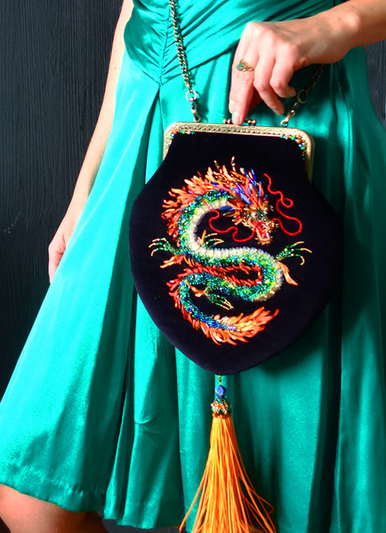 luxury chinese dragon velvet mini bag hand embroidery.jpg
