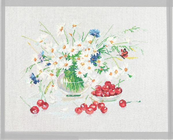 embroidery-camomiles-cherry.jpg