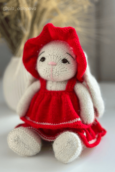 Little bunny knitting pattern. toy.png