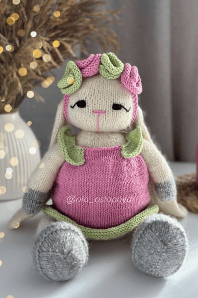 Rabbit-bunny knitting pattern. Toy knitting pattern. .png