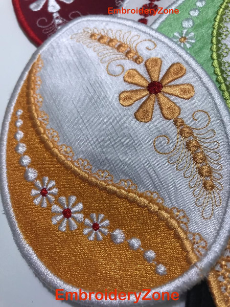 Easter egg applique by EmbroideryZone 13.jpg