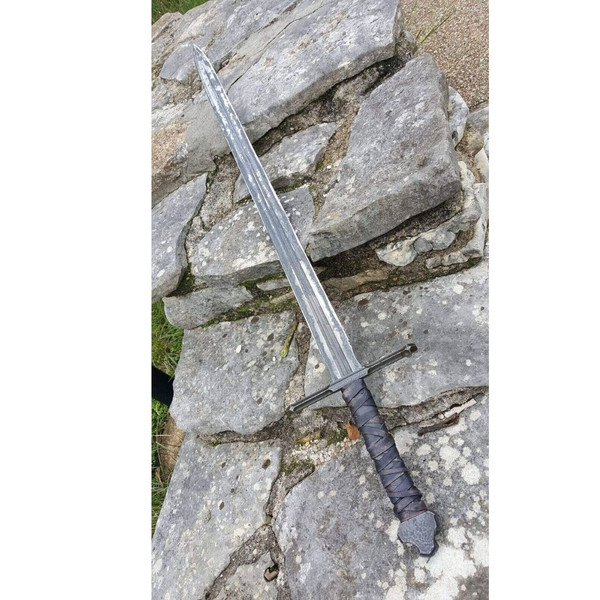 Custom Handmade Sword Carbon Steel Full Tang Viking Sword Double Edged Sword New Style Replica Sword Gift For Him New.jpg
