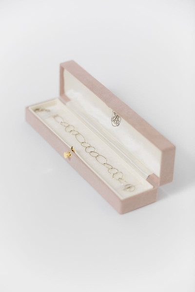 Bark-and-Berry-Grand-Oblong-Diana-suede-vintage-wedding-embossed-engraved-enameled-double-monogram-velvet-earrings-necklace-pendant-bracelet-ring-box-002.jpg