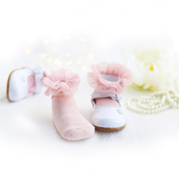 baby girl pink tutu socks.jpg