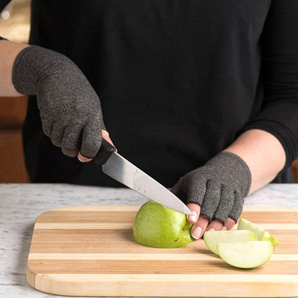 https://www.inspireuplift.com/resizer/?image=https://cdn.inspireuplift.com/uploads/products/inspire-uplift-arthritis-compression-fingerless-gloves-gray-s-arthritis-compression-fingerless-gloves-3642881572980.jpg&width=600&height=600&quality=90&format=auto&fit=pad
