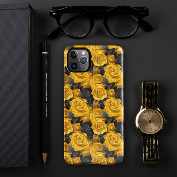 Yellow and Black Rose Flowers Seamless Pattern Snap case for iPhone®