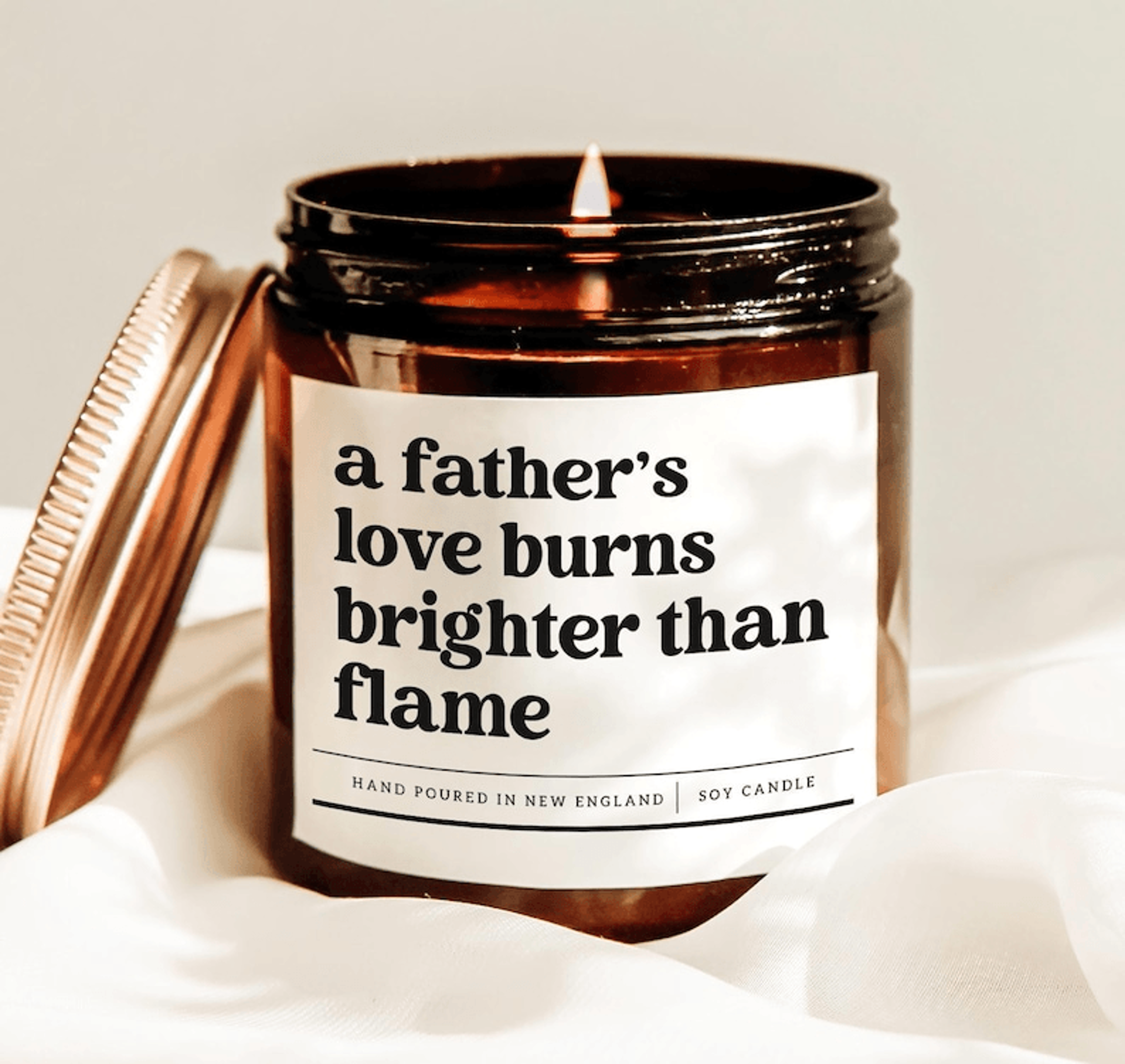 a fathers love burns brighter than flame candle, sentimental dad gift, fathers day soy candle decor gift