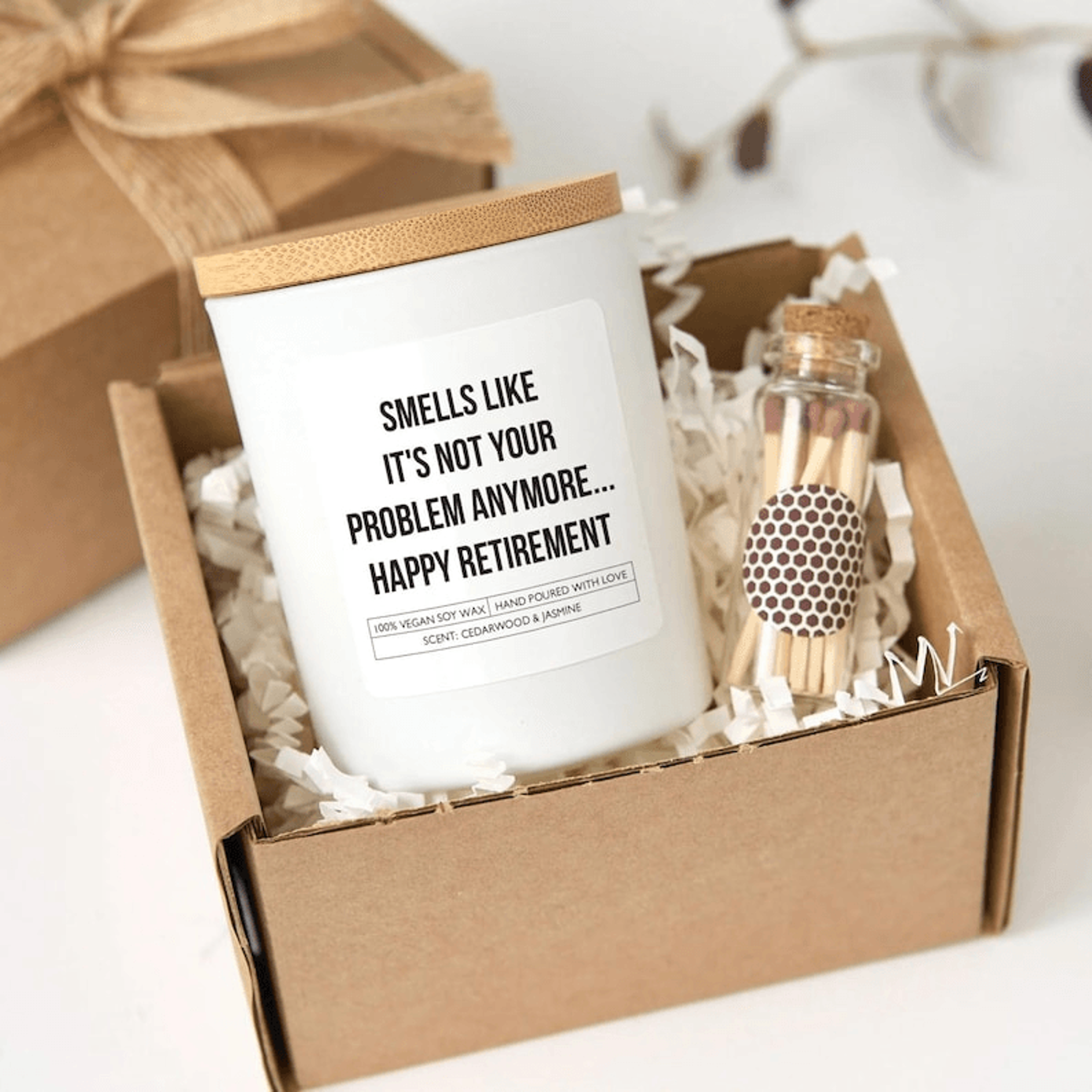 retirement candle gift, funny retirement gift, happy retirement candle, coworker retirement gift, retired life gift, lea