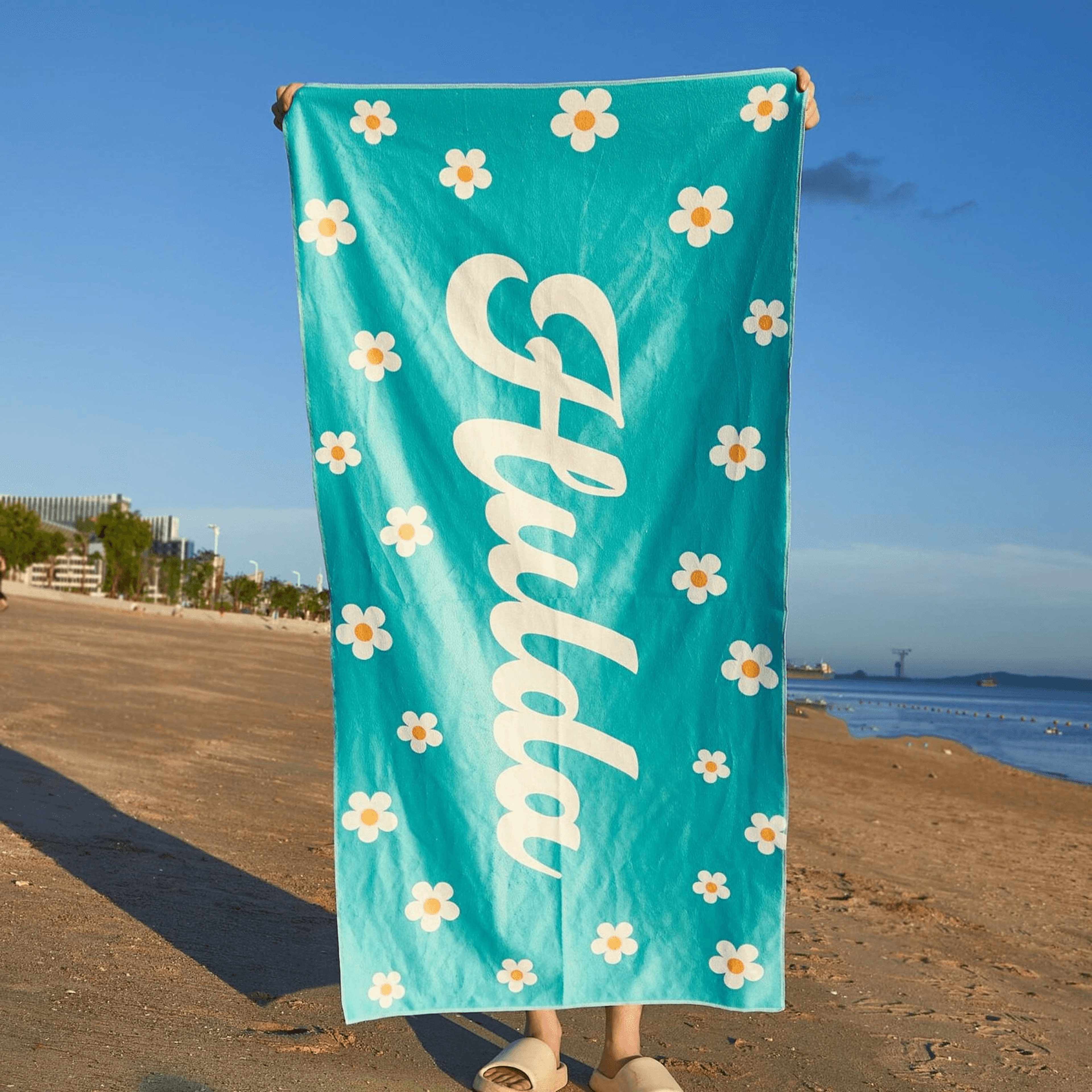 personalized daisy beach towel with name – cute preppy pool towel for girls, vacations & summer fun