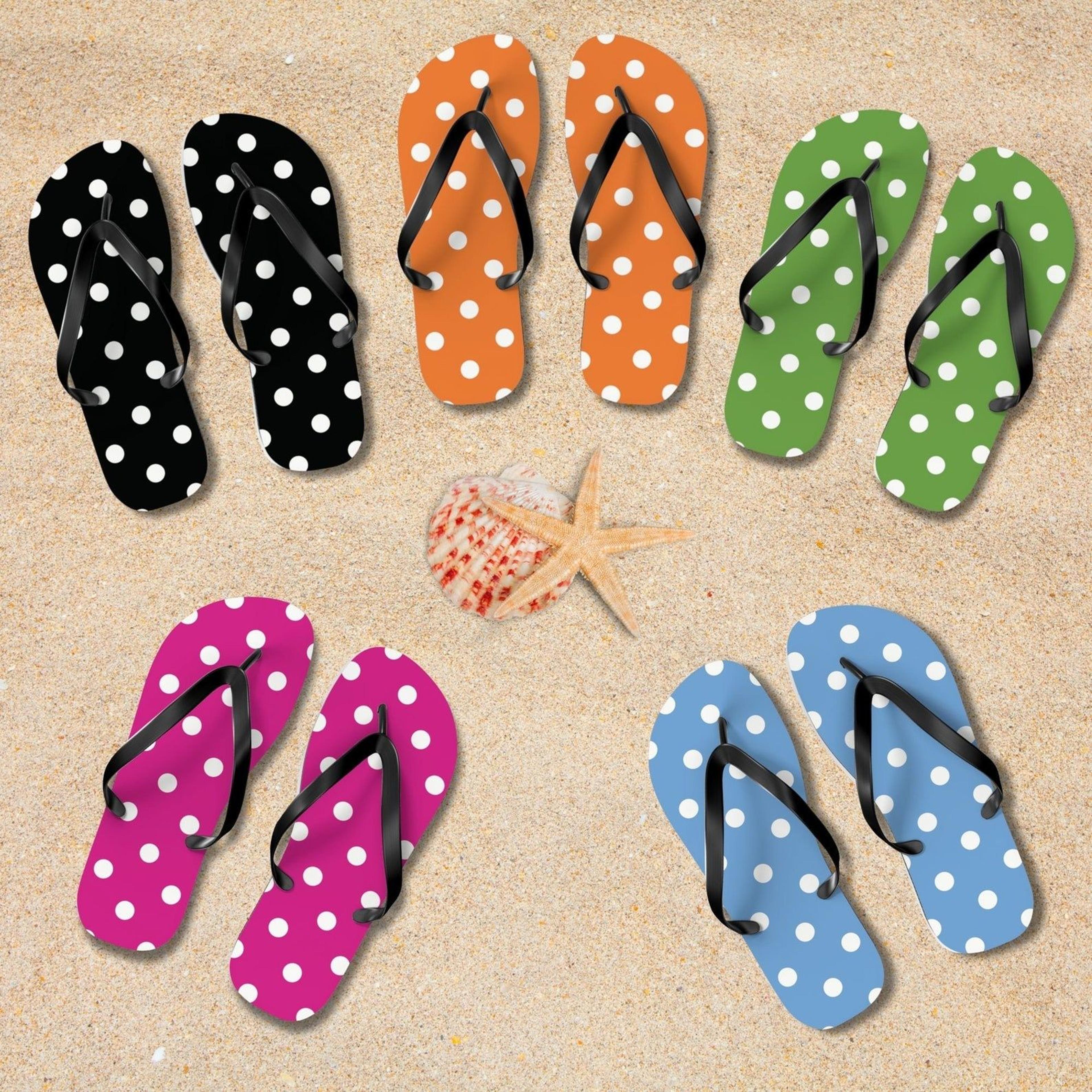 polka dot flip flops for women | classic beach vacation summer sandals
