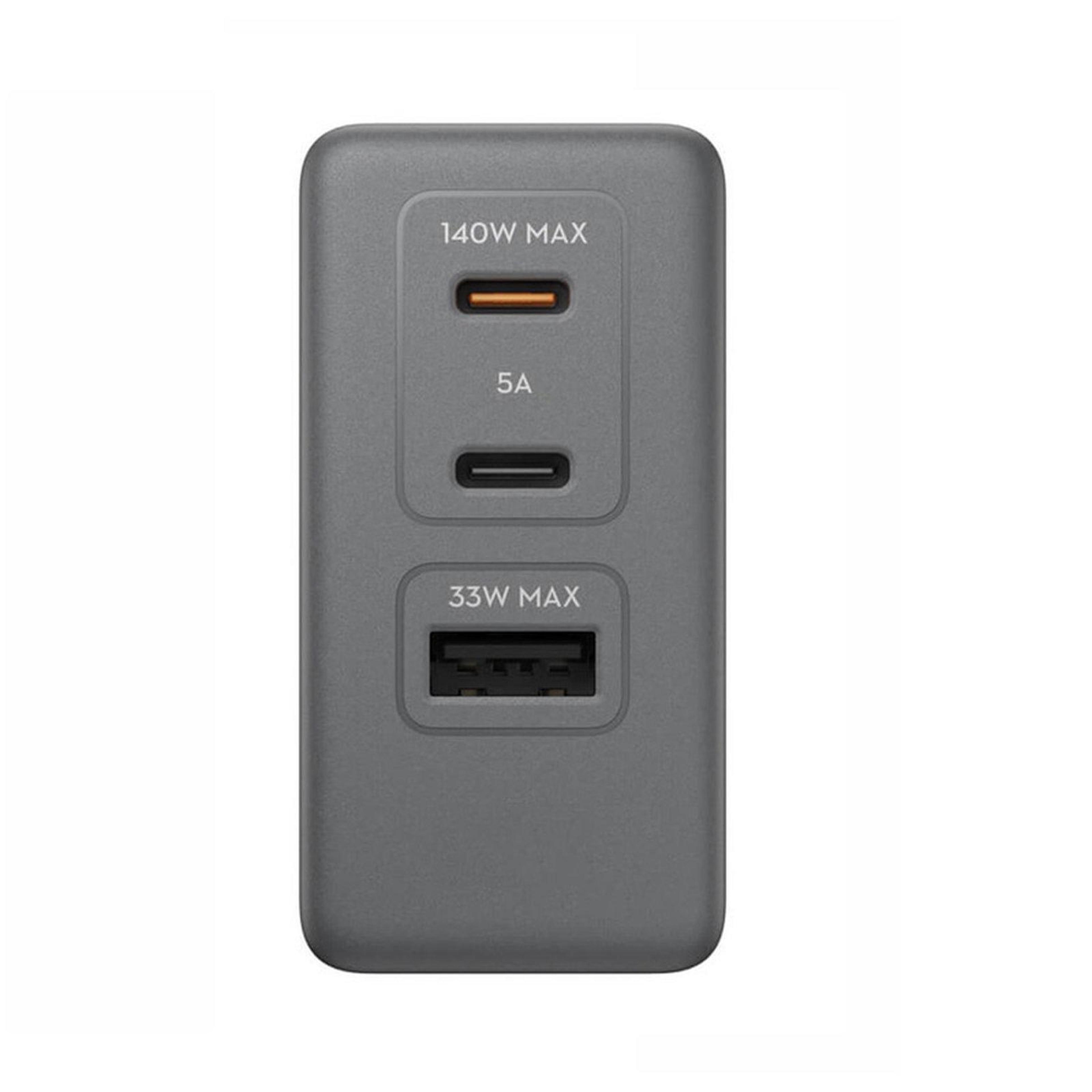 dji power 140w gan charger with 3-port pd 3.1 fast charging