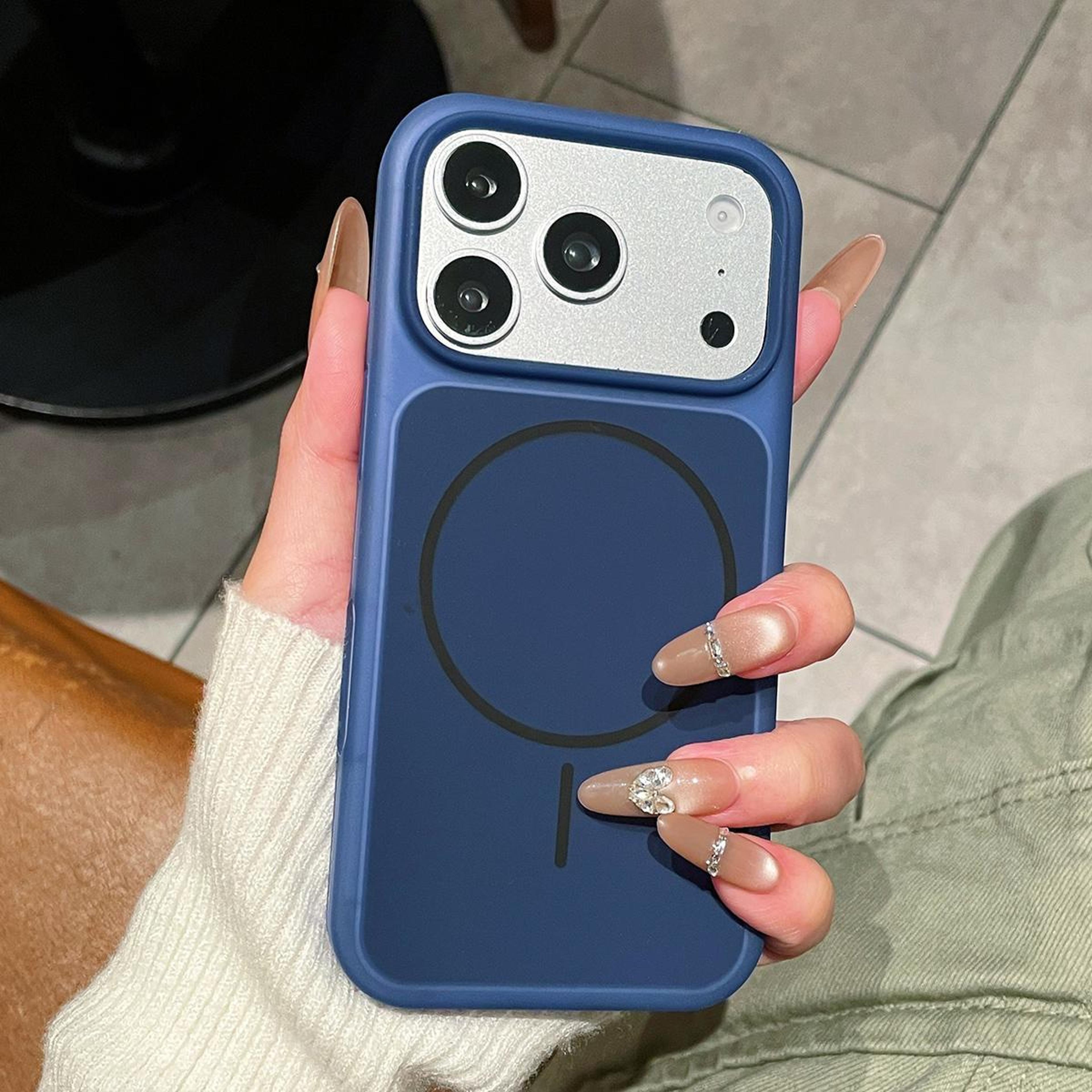 liquid silicone magnetic phone case for iphone 18 pro max