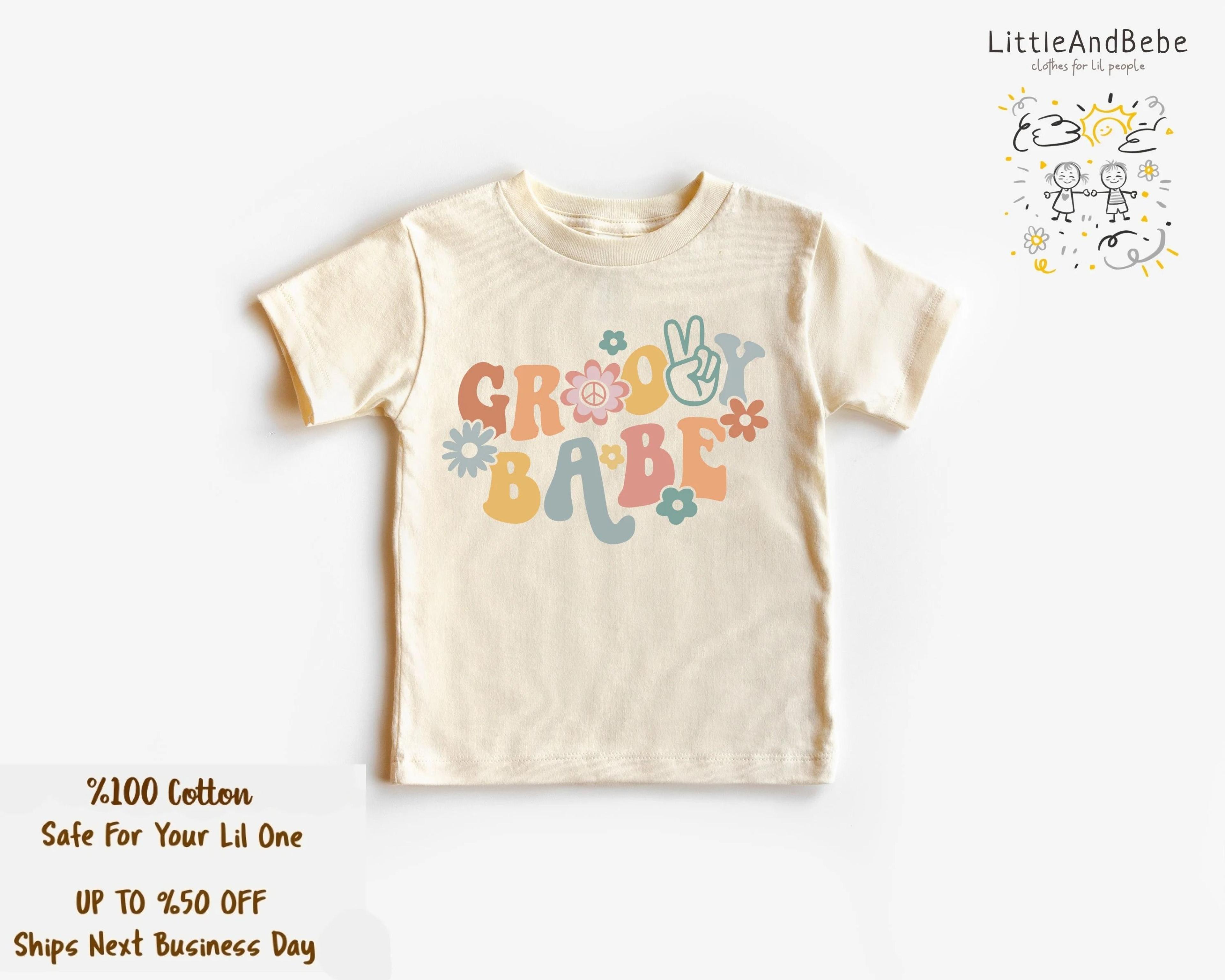 groovy aunt shirt, retro auntie tee, cool aunt gift, new aunt shirt, auntie era tee, floral aunt graphic tee