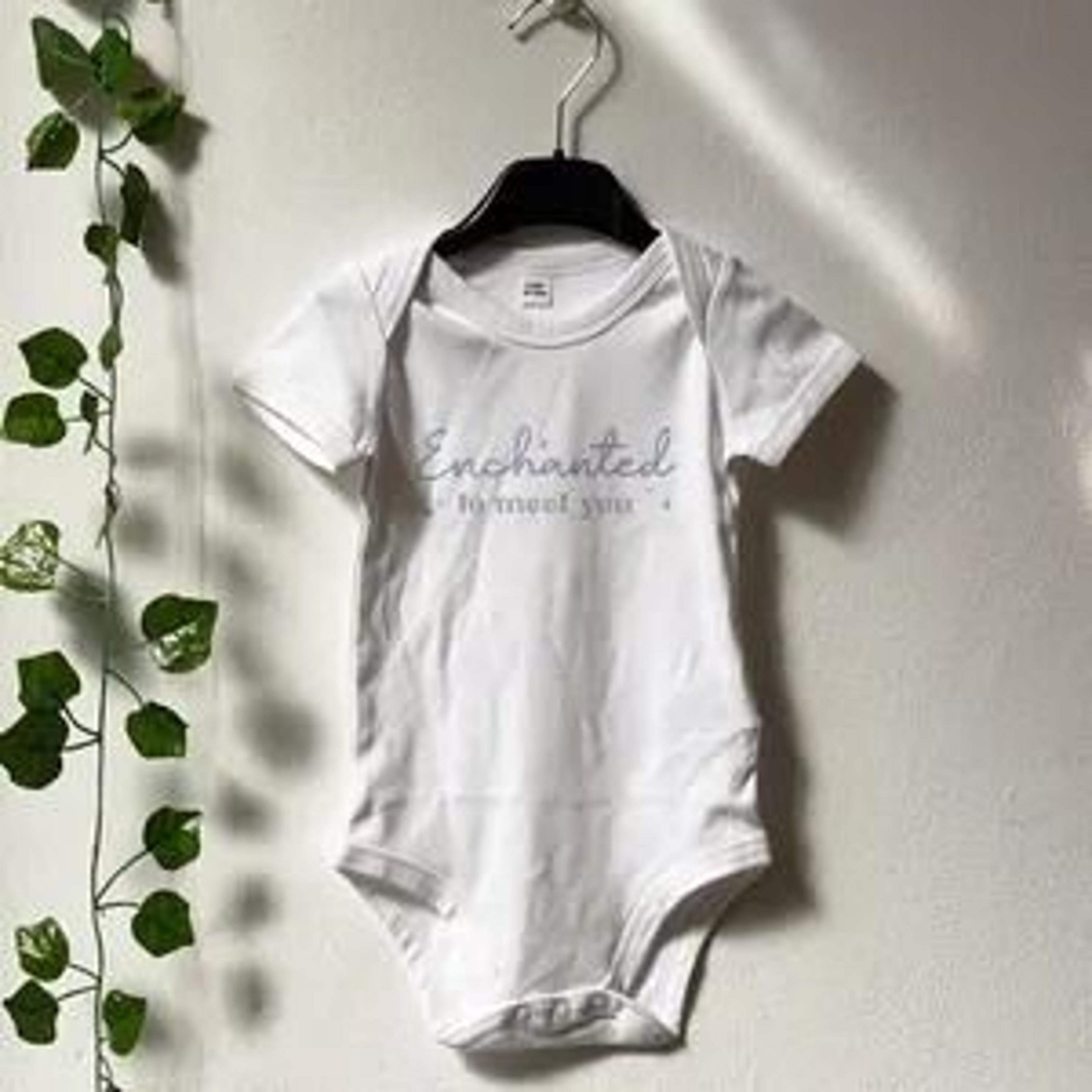enchanted to meet you baby bodysuit, newborn announcement outfit, baby shower gift, coming home outfit, infant onesie