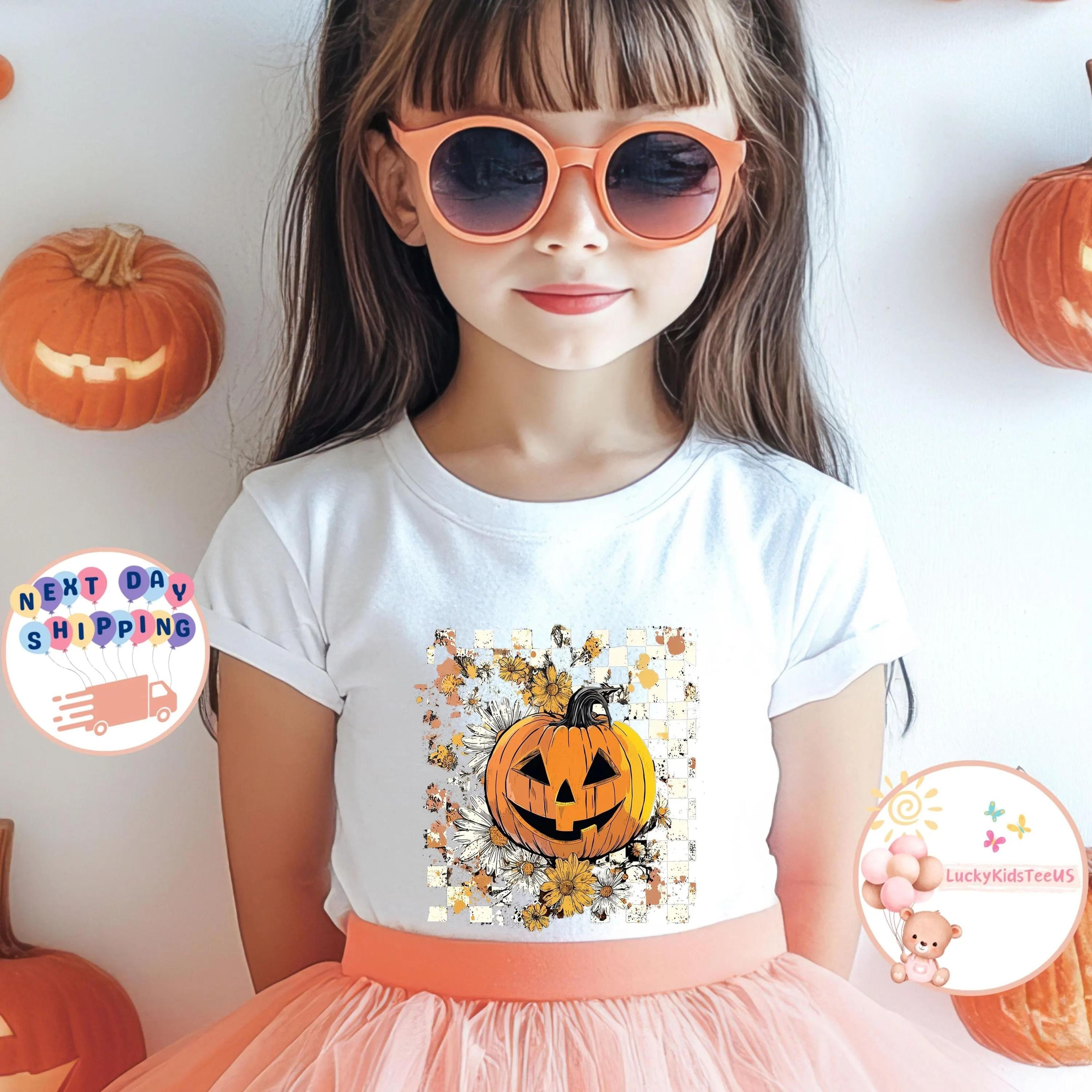 cute pumpkin baby bodysuit, halloween baby outfit, jack o lantern baby bodysuit, fall baby clothes, first halloween baby