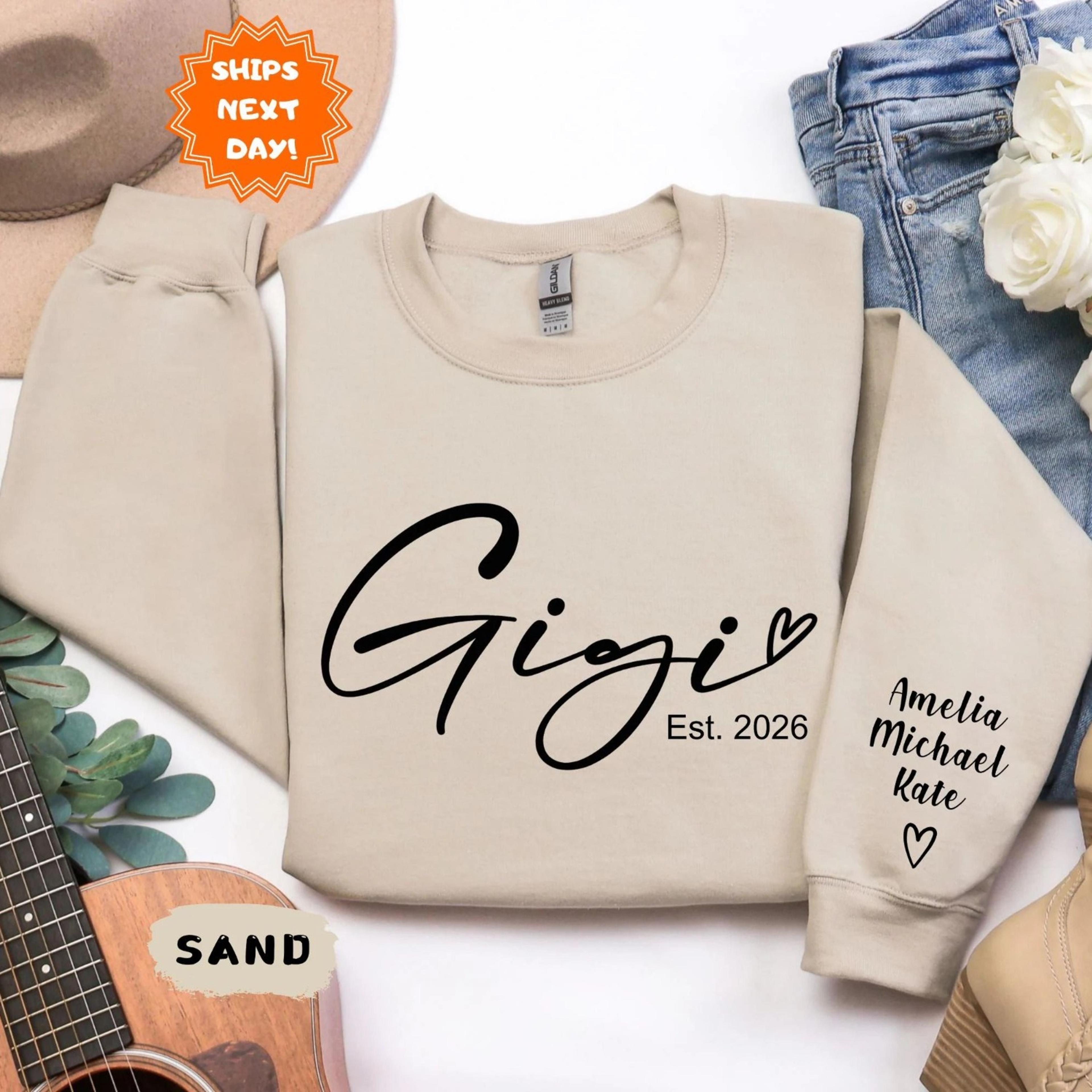 personalized gigi hoodie est 2026, custom gigi gift, new gigi hoodie, grandma to be hoodie, grandmother gift