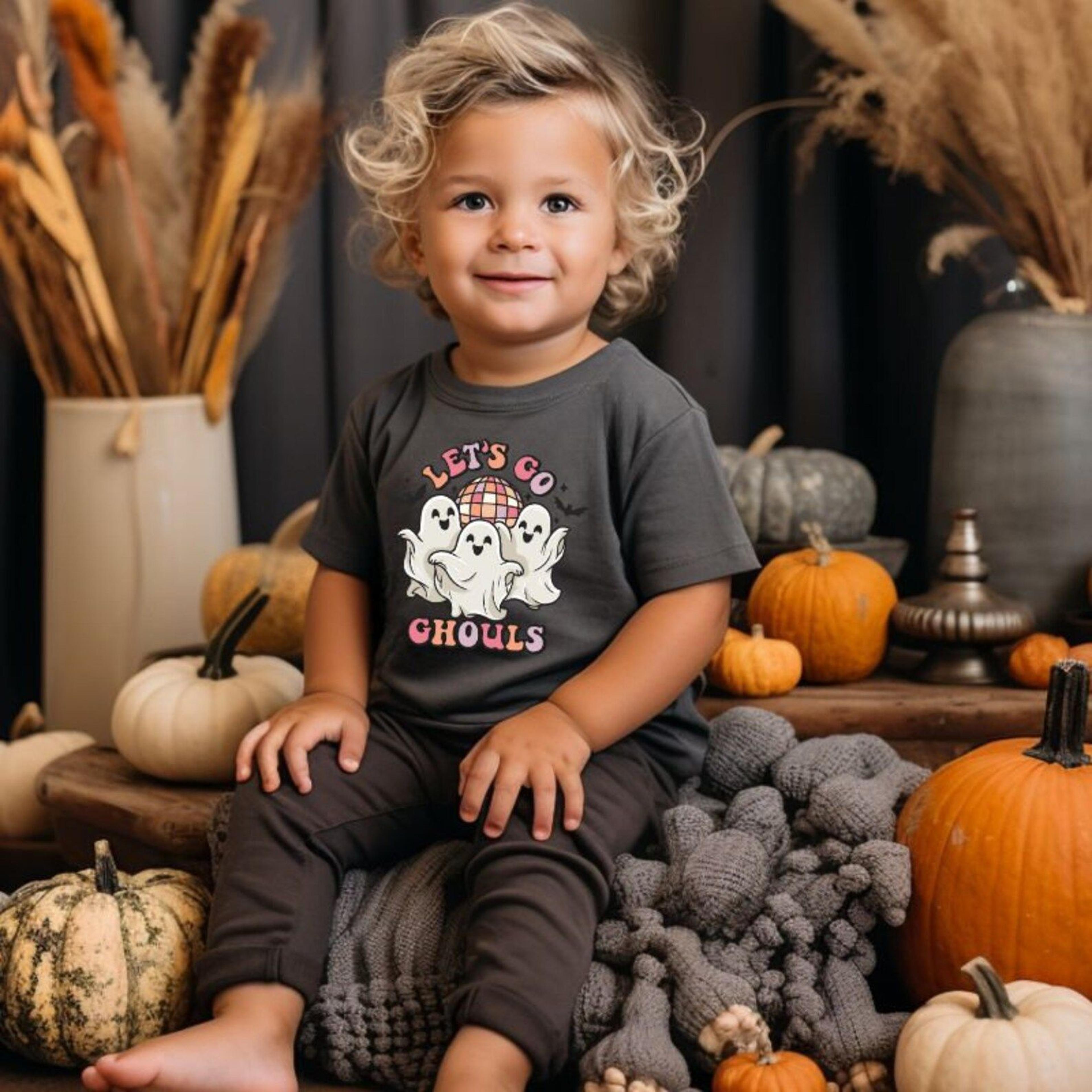 kids halloween shirt, spooky season kids tee, cute trick or treat t-shirt, halloween party outfit, pumpkin patch fall sh