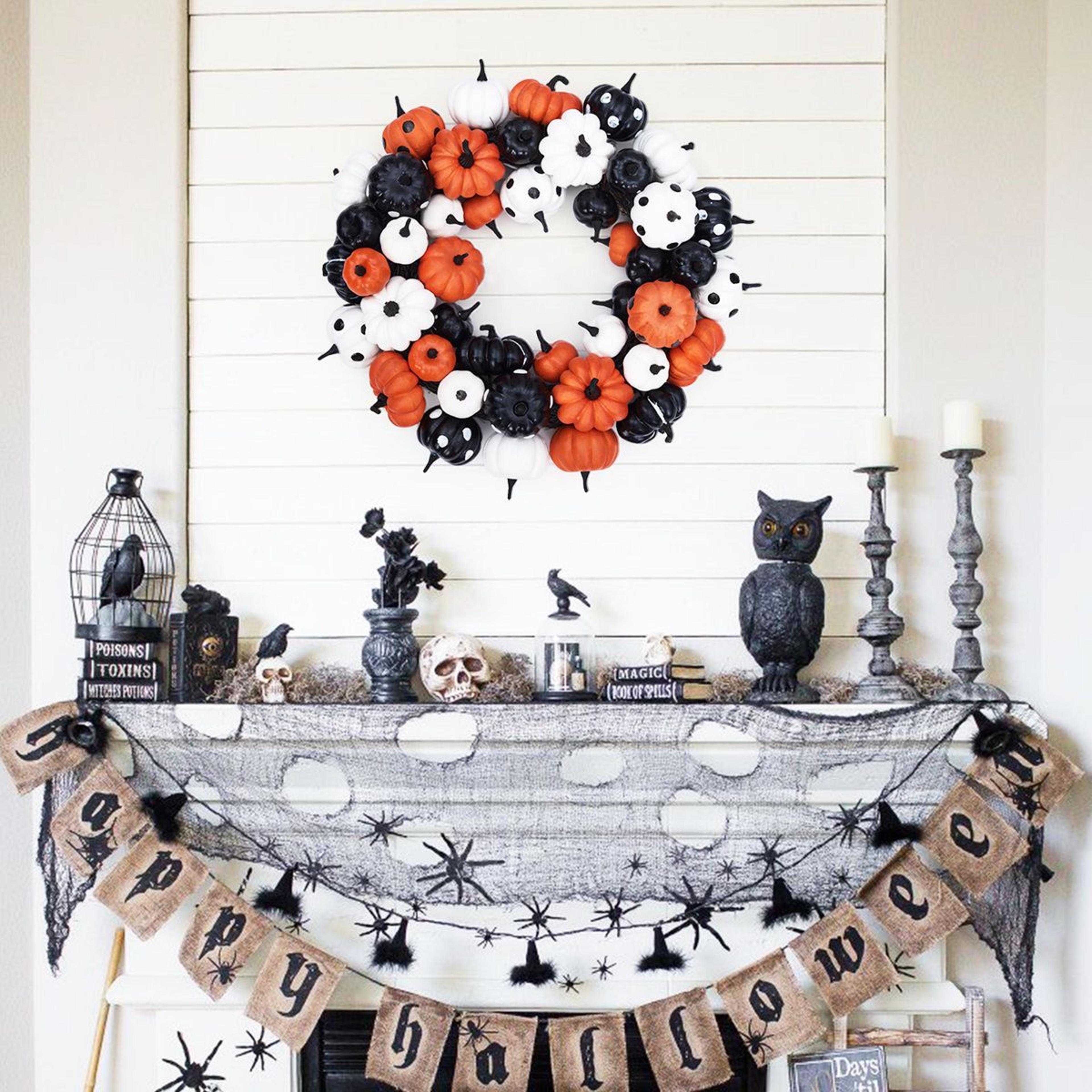 18 inch fall farmhouse wreath with assorted pumpkins for halloween door decor