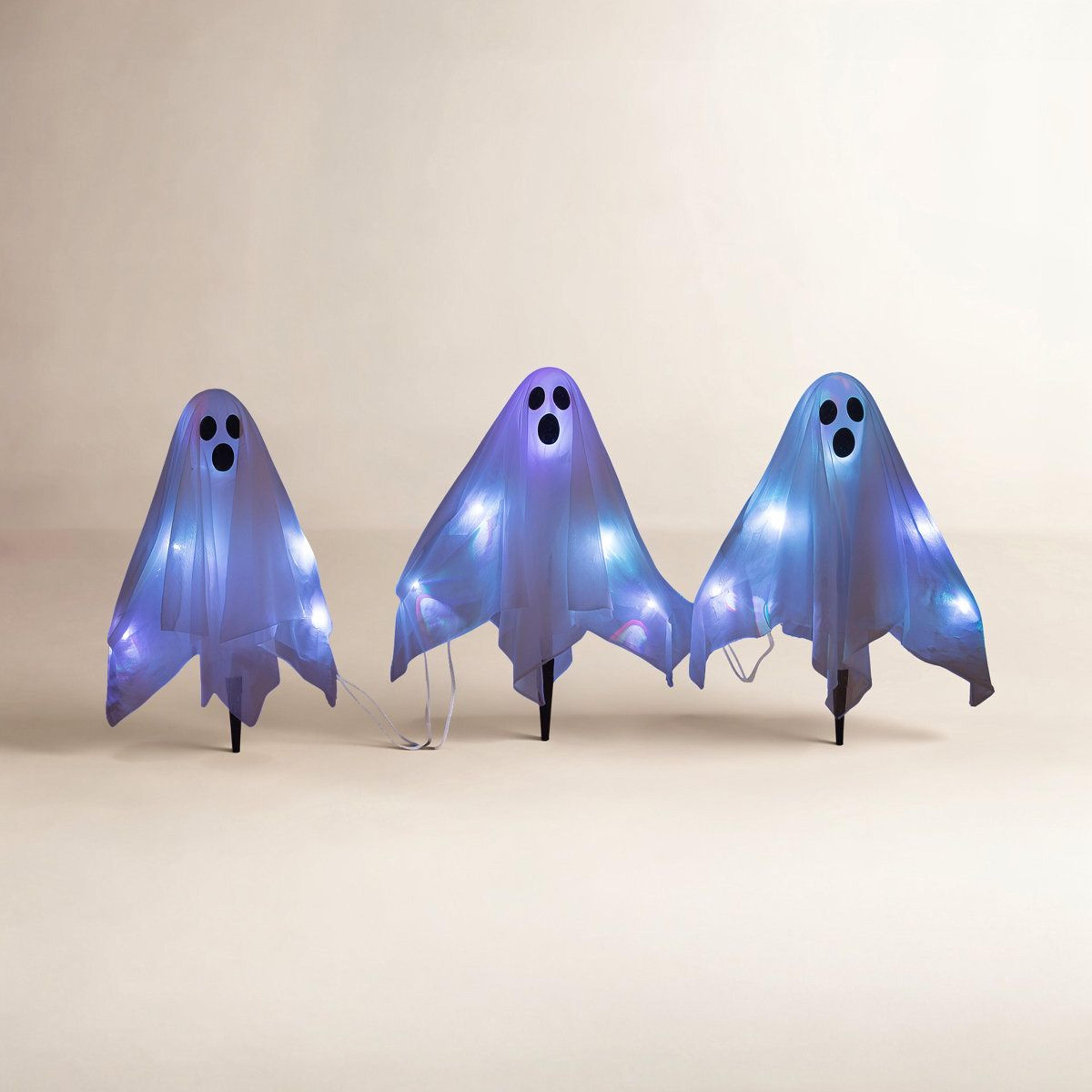 3 piece led lighted ghost yard stakes for outdoor halloween decor