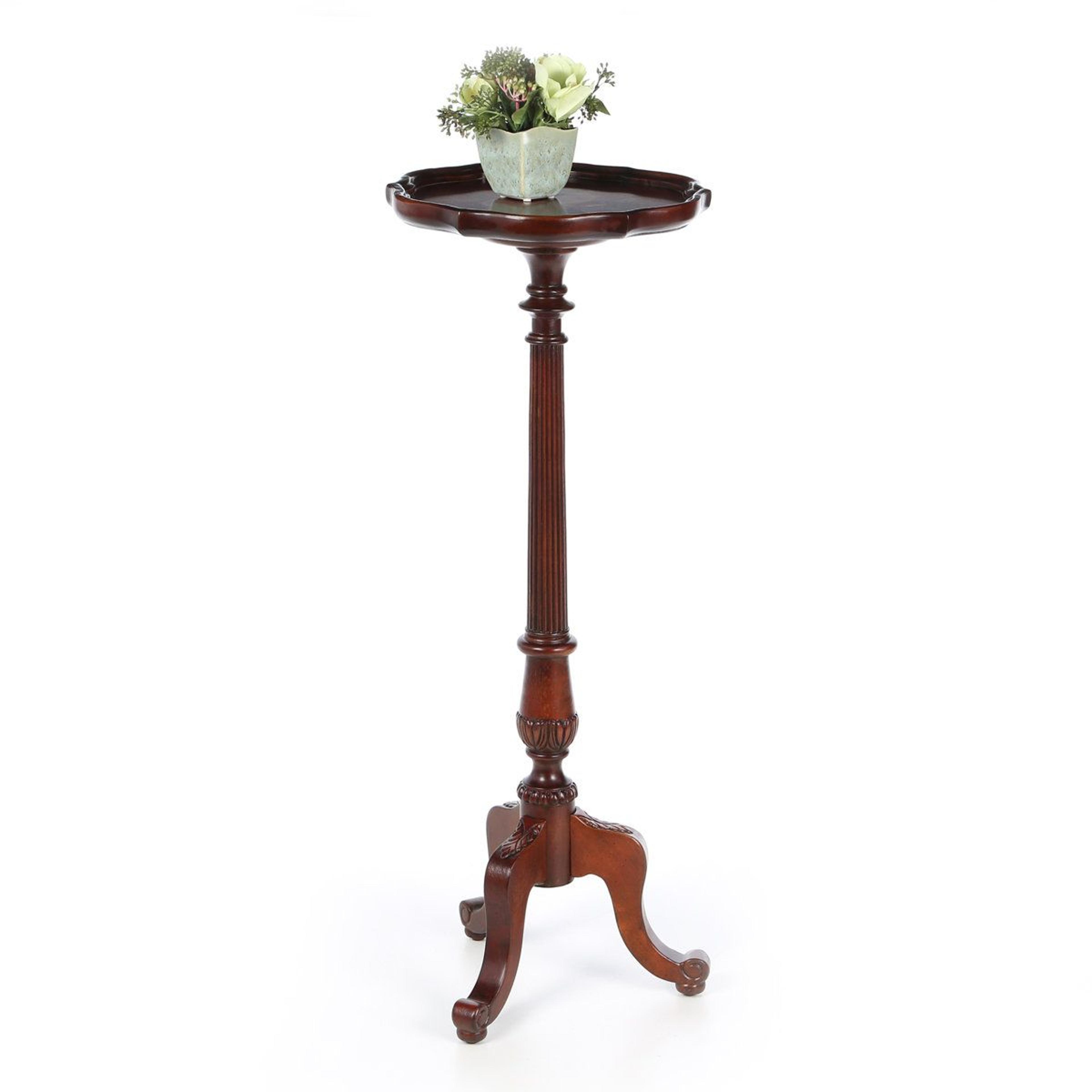 crinole round pedestal plant stand with cabriole legs