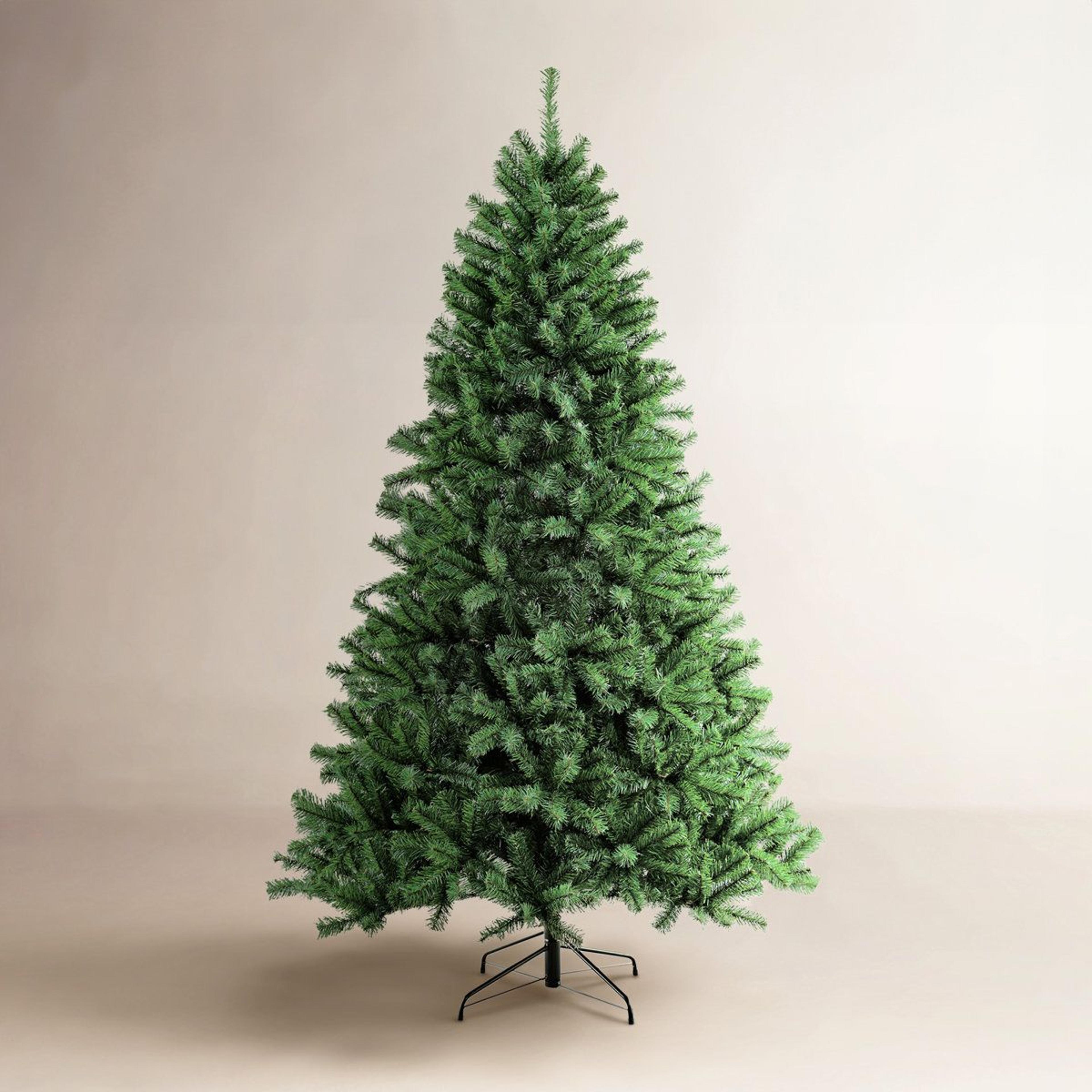 7.5 ft artificial fir christmas tree with hinged branches