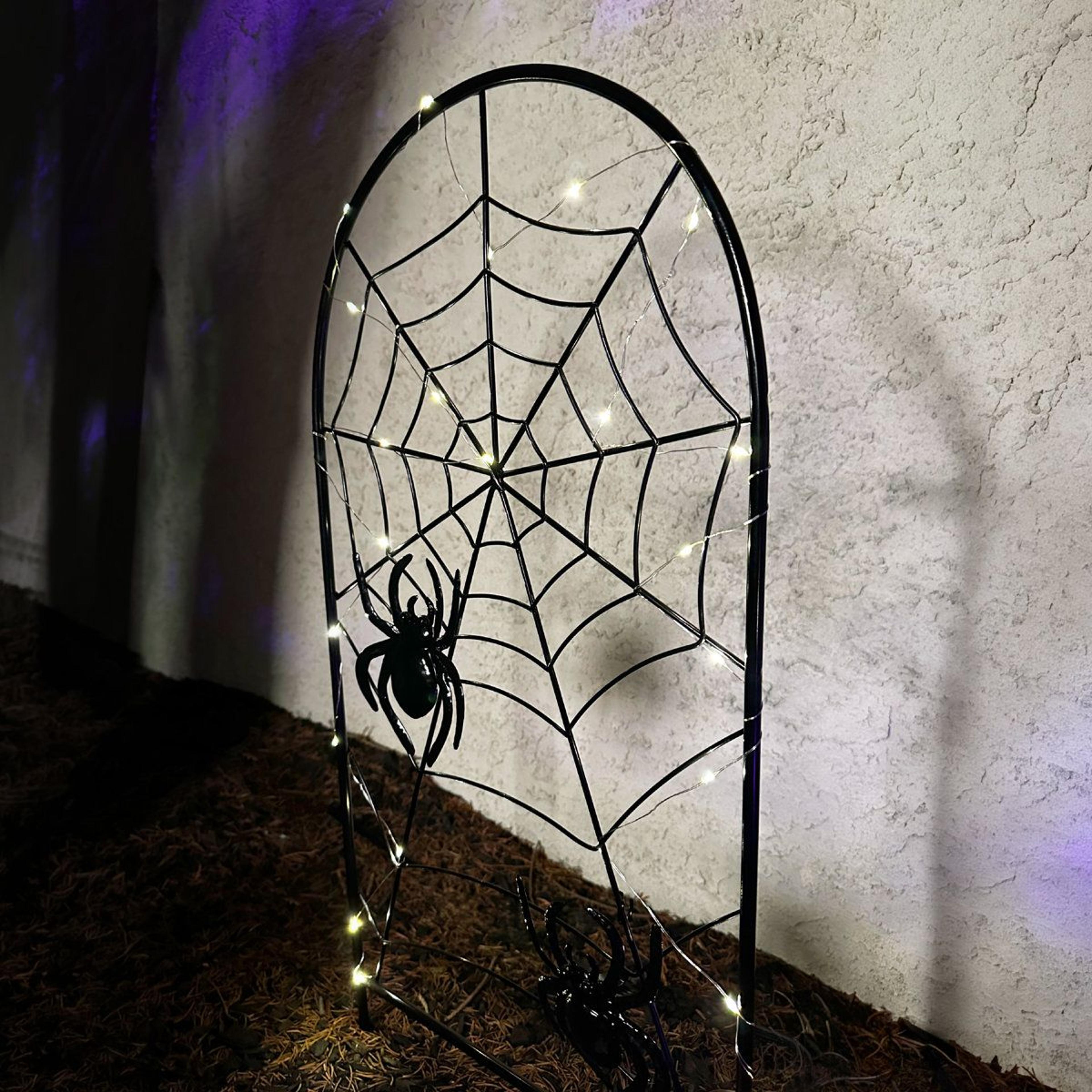 31-inch led spiderweb halloween decoration with stake and white lights