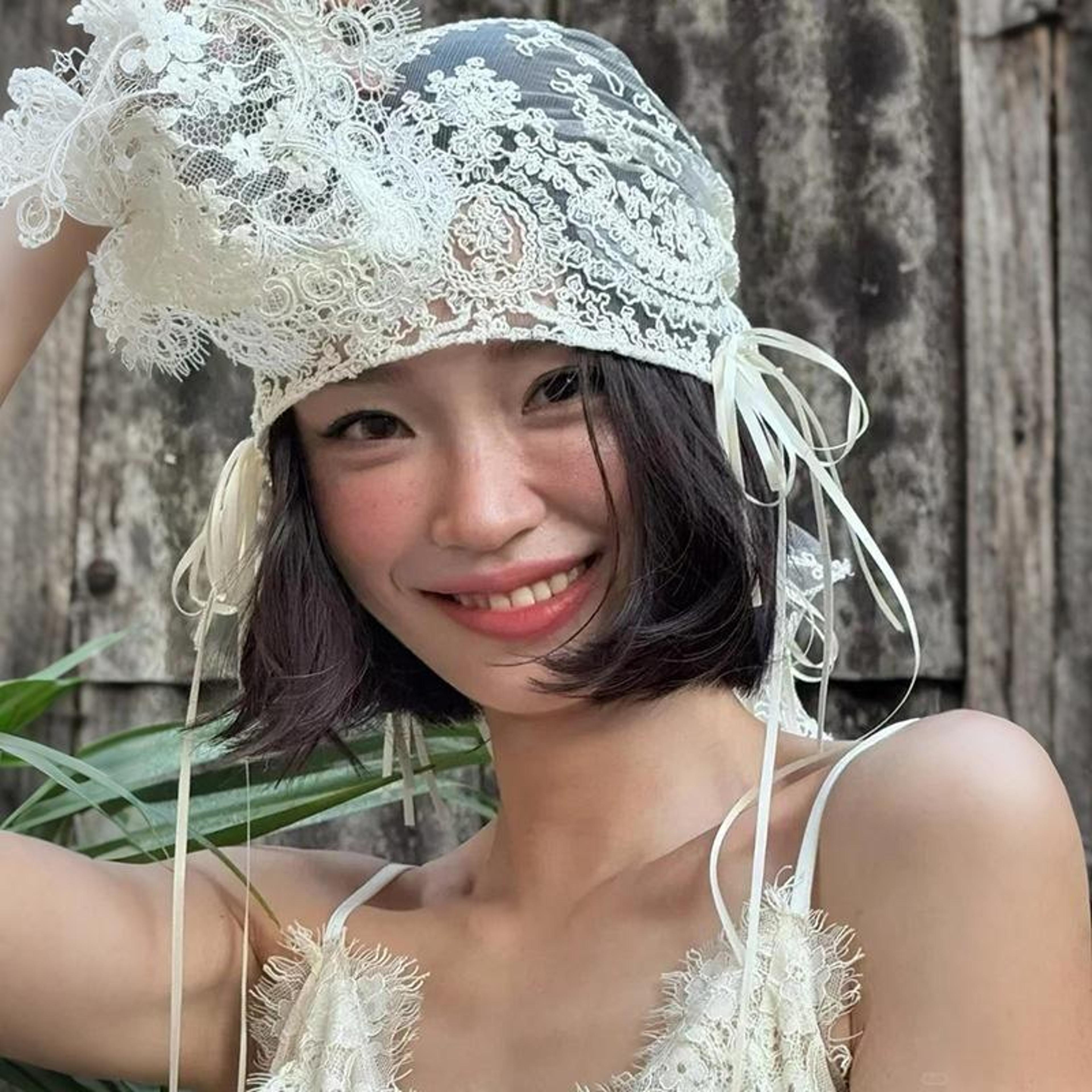 french style embroidered lace bridal headwear with bow ribbon